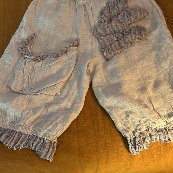 Authentic vintage, Magnolia Pearl overalls and Jacket not included - Picture 14 of 16